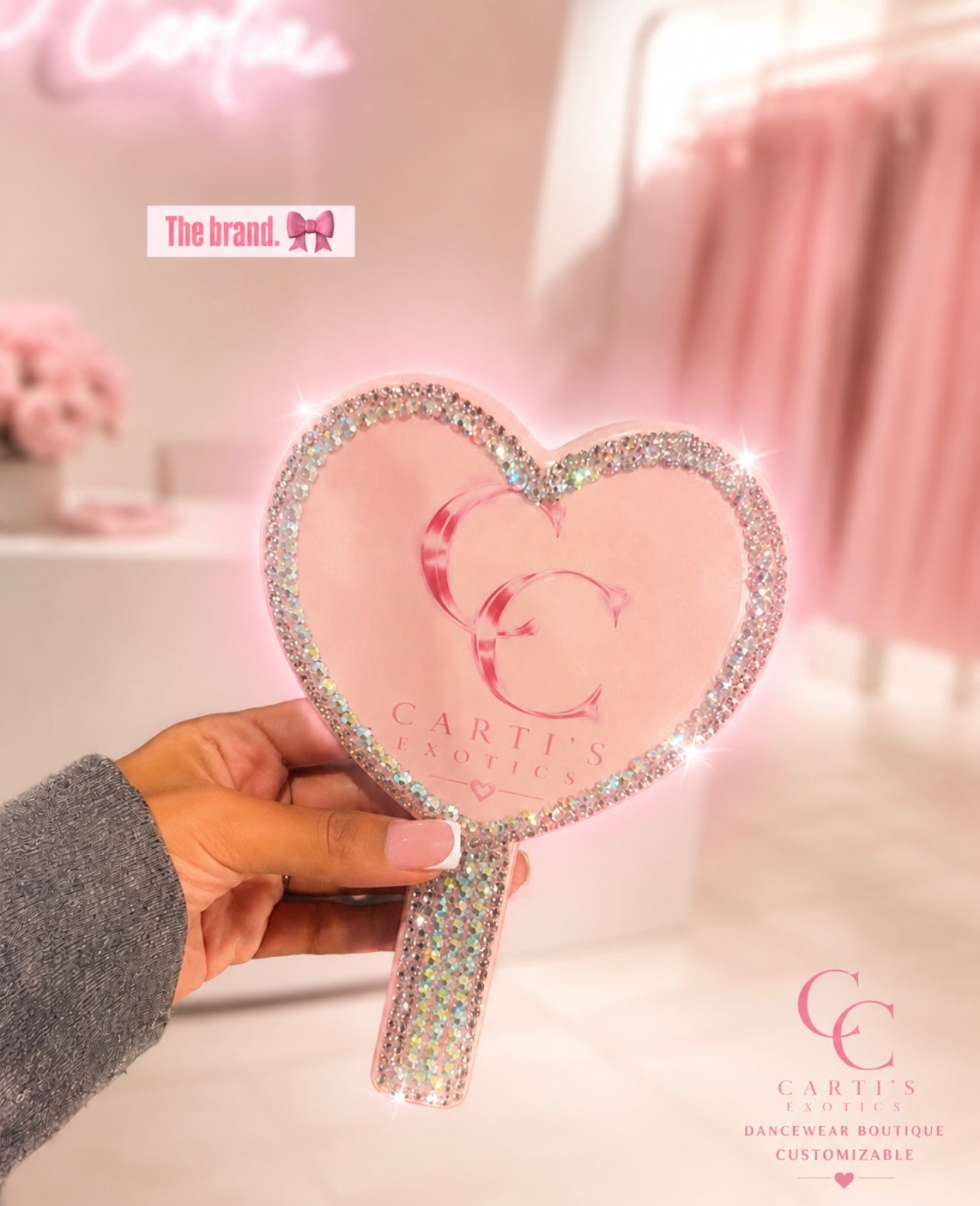 Carti’s Exotics Rhinestone Heart Mirror 💖